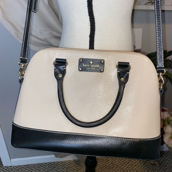 kate spade Handbags - Kate Spade Wellesley Rachelle Satchel Handbag Nude Off White/Bone Black GUC Bag